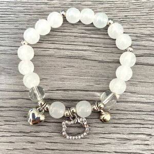 NEW Hello Kitty Beaded Elastic Charm Bracelet